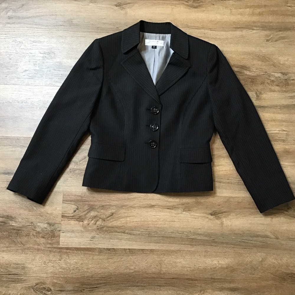 TAHARI Blazer Size 8 Petite Jacket Arthur Levine Suit Pin Stripe Black Multi - Picture 5 of 10
